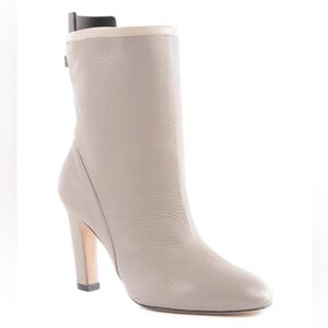 Stuart Weitzman Brooks Bootie 10 $598